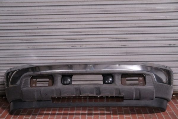 1999 2000 2001 2002 2003 2004 2005 Ford F250 Lariat Front Bumper