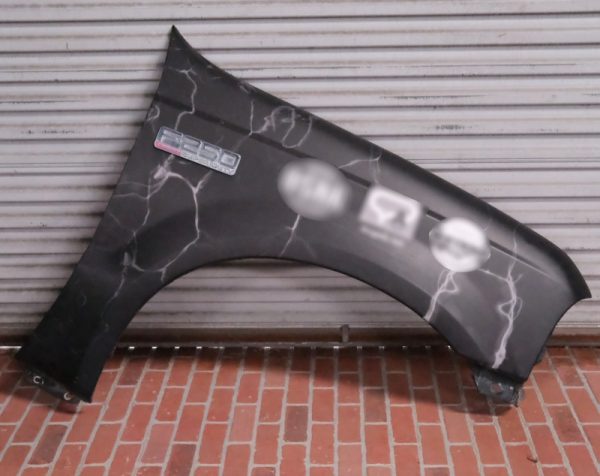1999 2000 2001 2002 2003 2004 2005 Ford F250 Lariat Front Passenger Fender