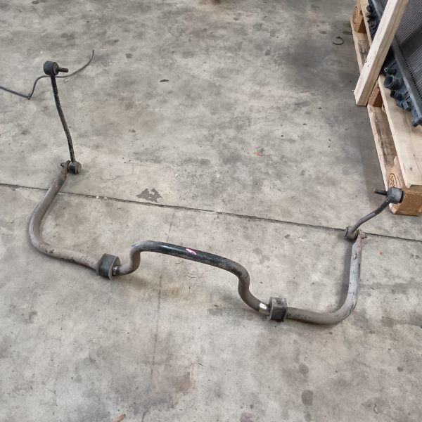 1999-2004 Ford F-250 Rear Axle Sway Bar Stabilizer Mount - Image 2