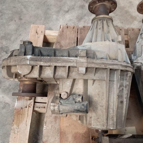 2003 Ford F250 Transfer Case P3C34-7A195-AA AU120301 - Image 2