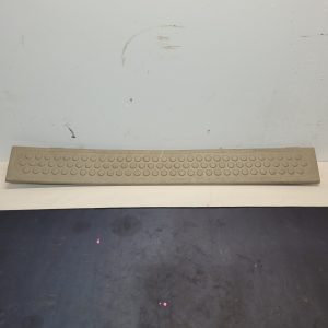 2003 Ford F250 Passenger Front Door Sill Trim