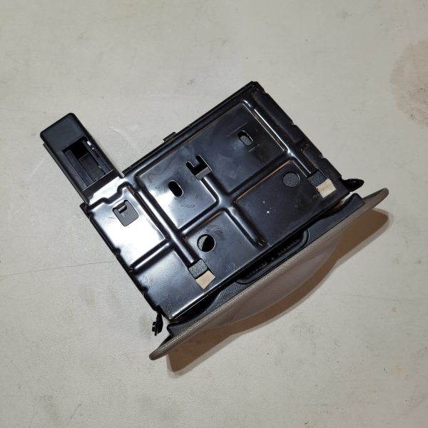 1999-2004 Ford F-250 cup holder - Image 3