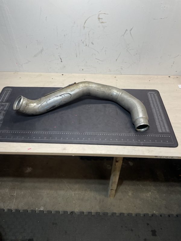 2003 Ford F250 Right Intercooler Piping Tube 3C34-6K769-AB - Passenger Side