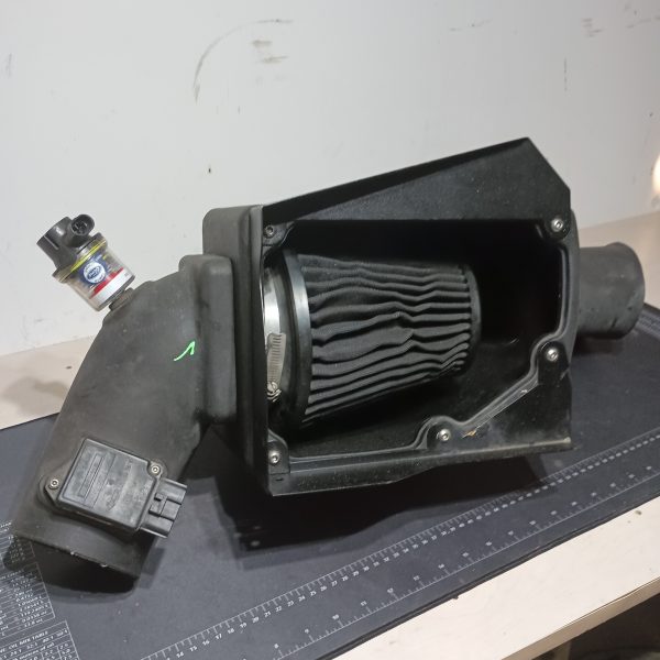 1999-2004 Ford F-250 6.0L Diesel Air Intake with Filter (Airaid)