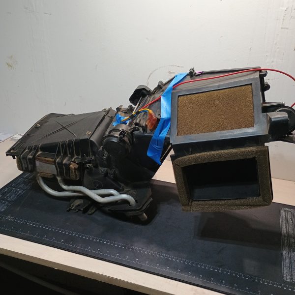 1999-2004 Ford F-250 Air Condition Heater Box (with Coil) - Image 2