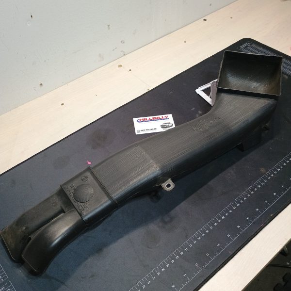 1999-2004 Ford F-250 Air duct vent tube - Image 2