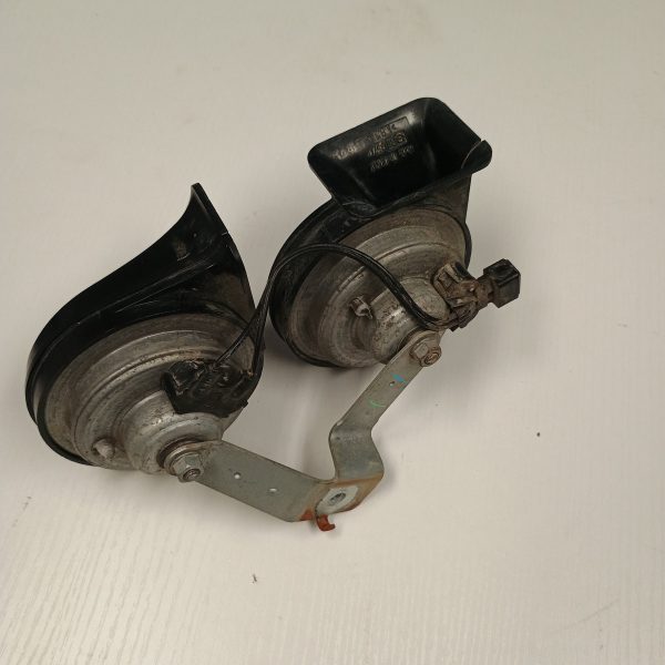 1999-2004 Ford F-250 Horn - Image 2