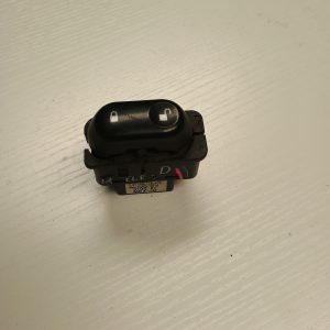 1999-2004 Ford F-250 Left (Driver) Lock Switch