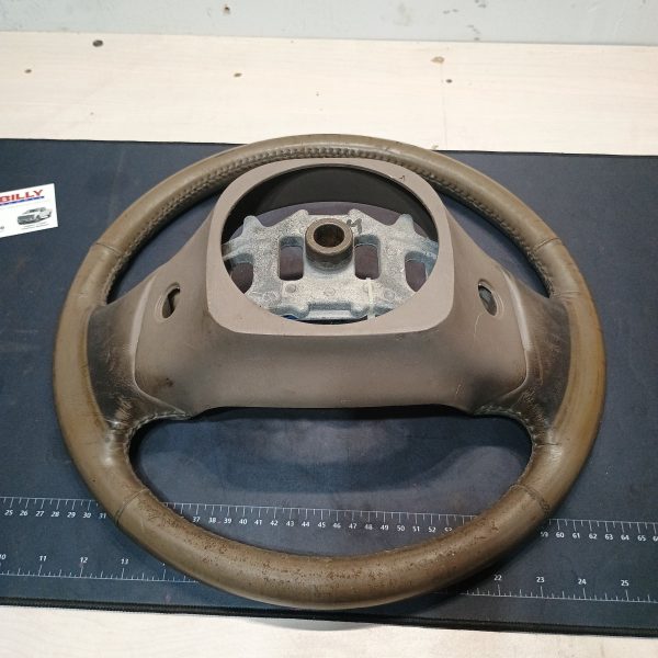 1999-2004 Ford F-250 Lariat Steering Wheel - No Airbag - Image 2