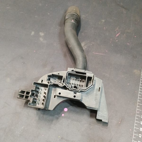 2003 Ford F250 Turn Signal Lever Control Unit - Image 3