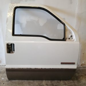 1999-2004 Ford F-250 Lariat Passenger Side Front Door