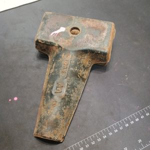 1999-2004 Ford F-250 Rear Suspension Lift Block