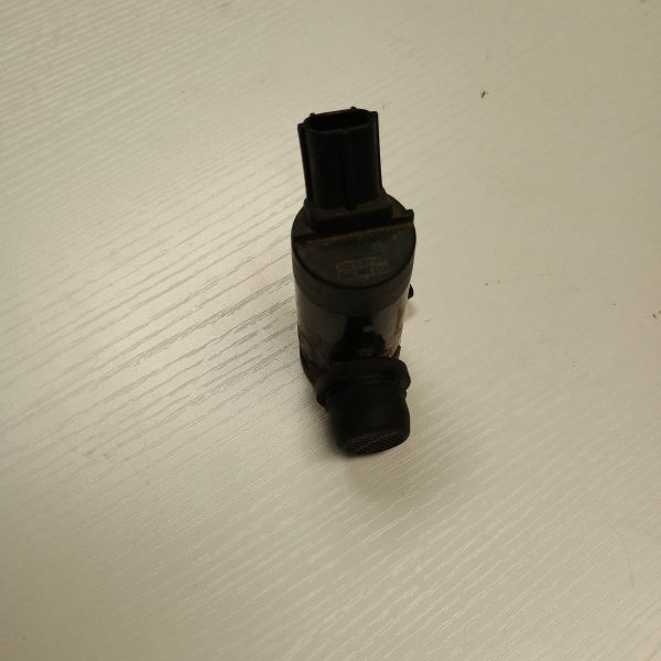 1999-2004 Ford F-250 Windshield Washer Pump