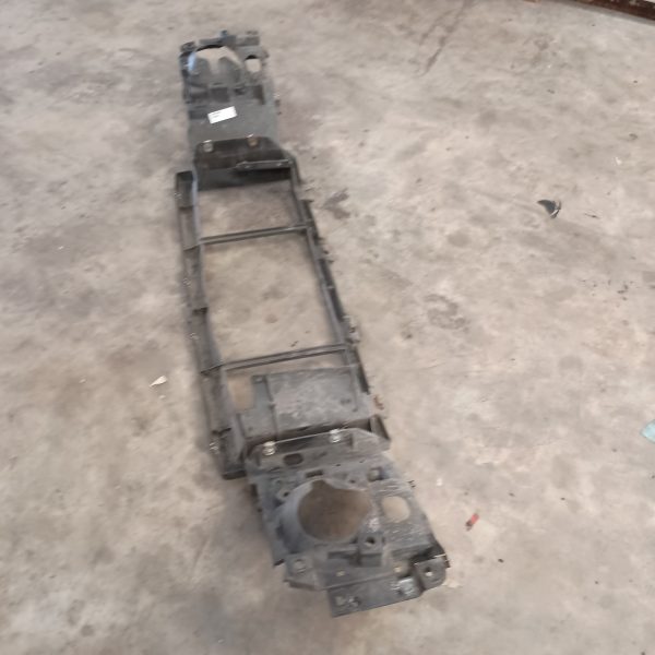 2003 Ford F250 Front Grill Bezel - Image 4