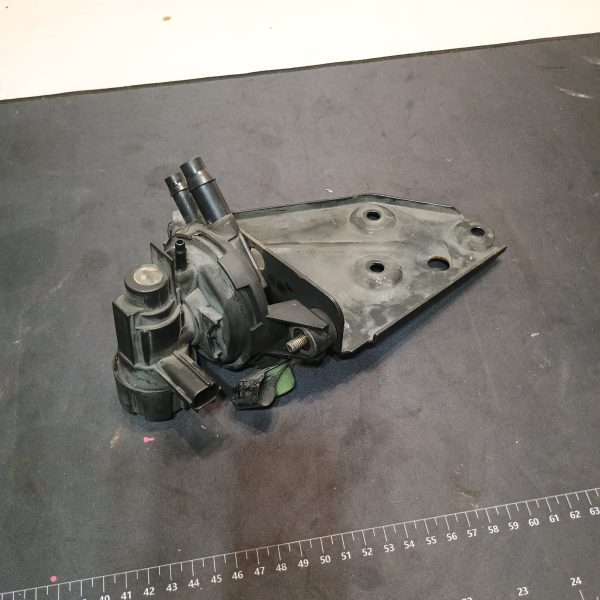 2003 Ford F250 Fuel Vapor Purge Valve with Bracket - Image 3