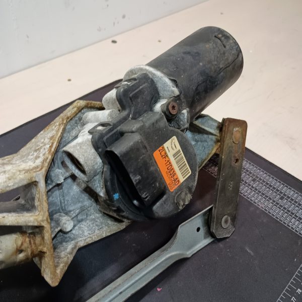2003 Ford F250 Windshield Wiper Motor Assembly - Image 2