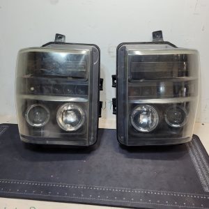 2008 Ford F-350 Aftermarket Headlights