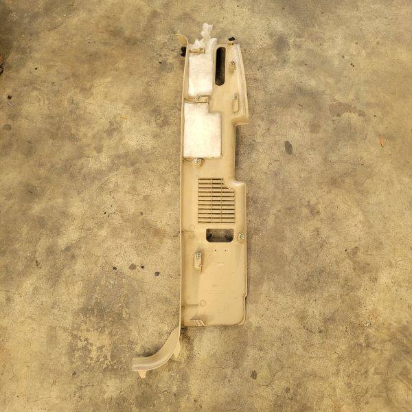 2008 Ford F-350 Driver Side C-Pillar Interior Trim - Image 2