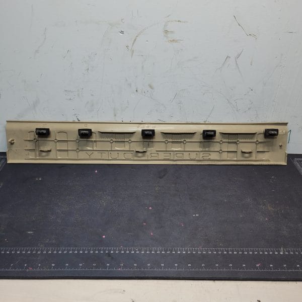 2008-2016 Ford F-250 F-350 Front Driver Door Sill Trim - Image 2
