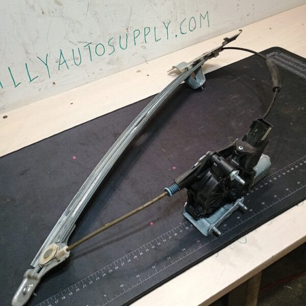 2015 F-250 Front Left Driver Window Regulator - Image 2