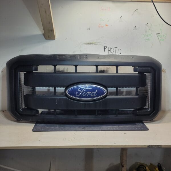 2015 Ford F-250 Front Grille