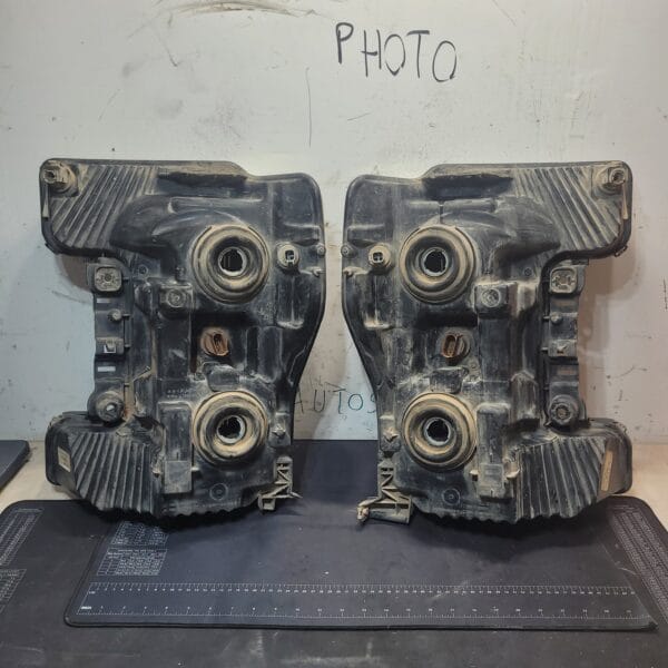 2019 Ford F-350 Headlights - Image 2