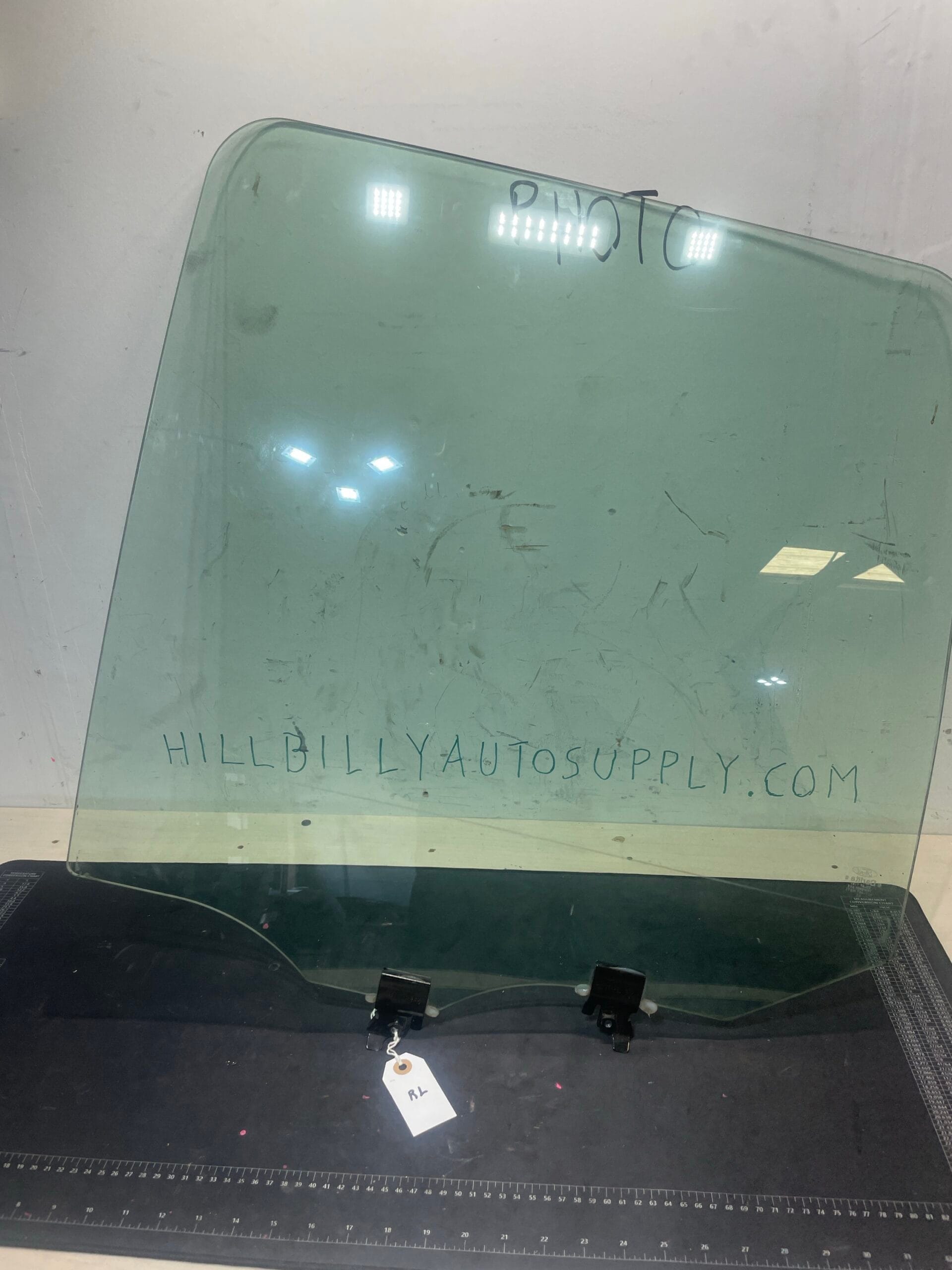 2015 Ford F250 Rear Left Window (Glass - clear)