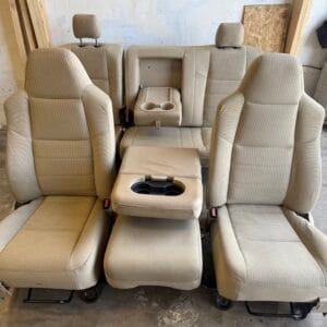 2008 Ford F-250 Full Cloth Seat Set
