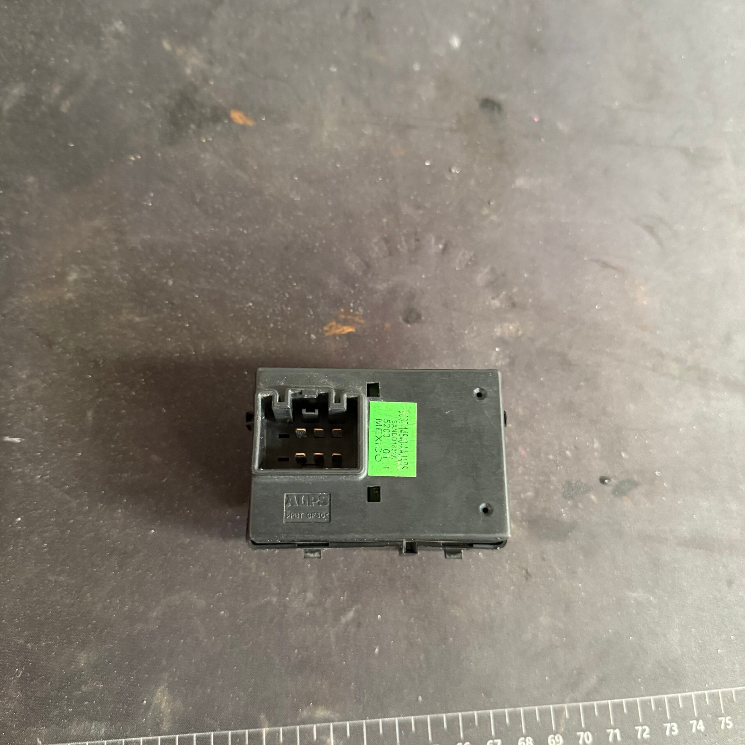 2004 Ford F250 Short Cab Master Window Switch - Image 2