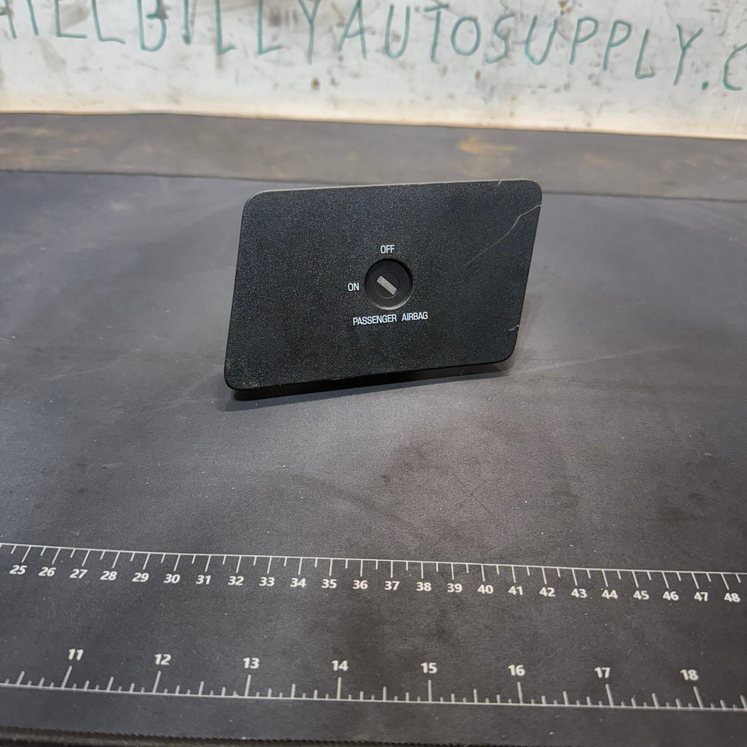 2011-2016 Ford F250 F350 Passenger Airbag Control - Like New