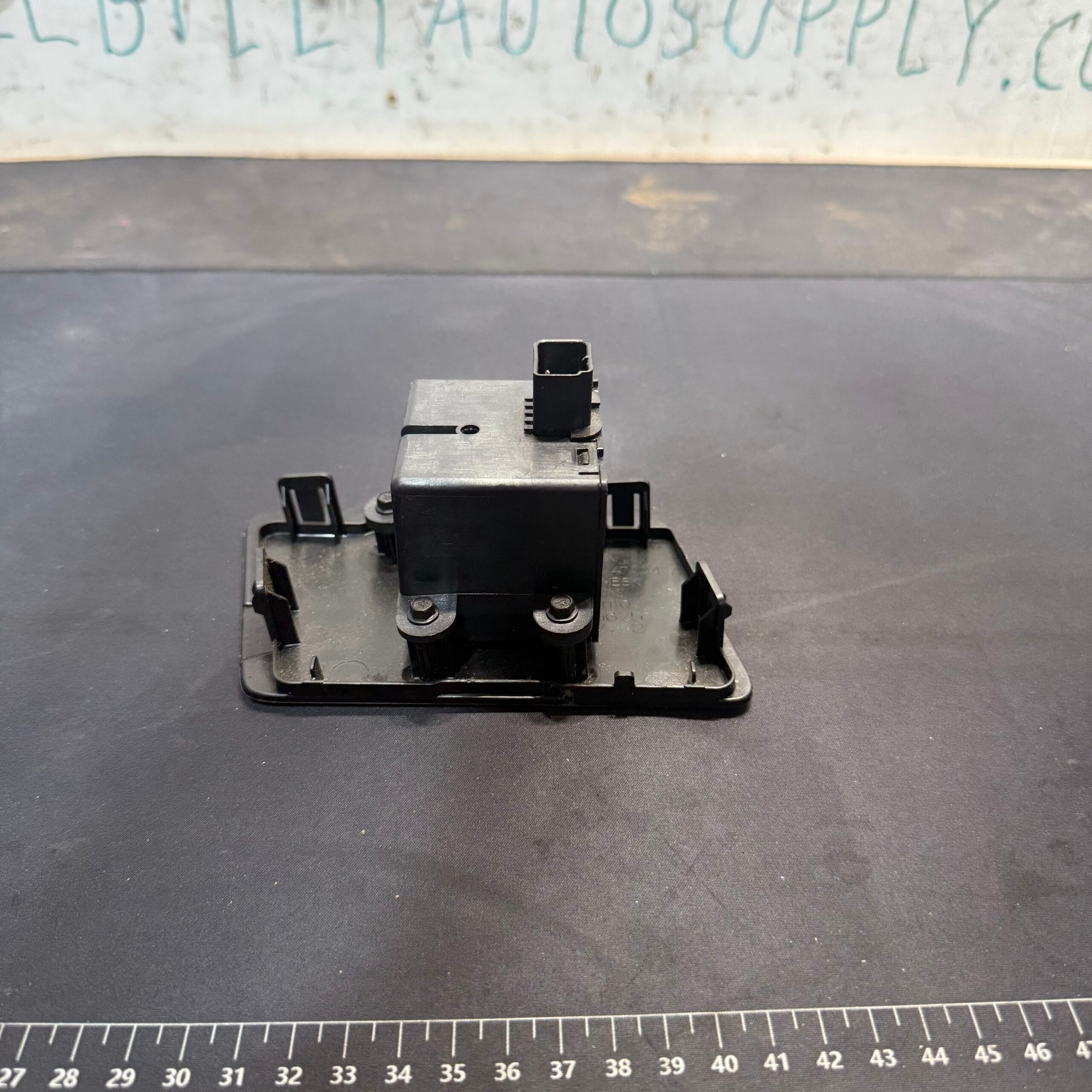 2011-2016 Ford F250 F350 Passenger Airbag Control - Like New - Image 3