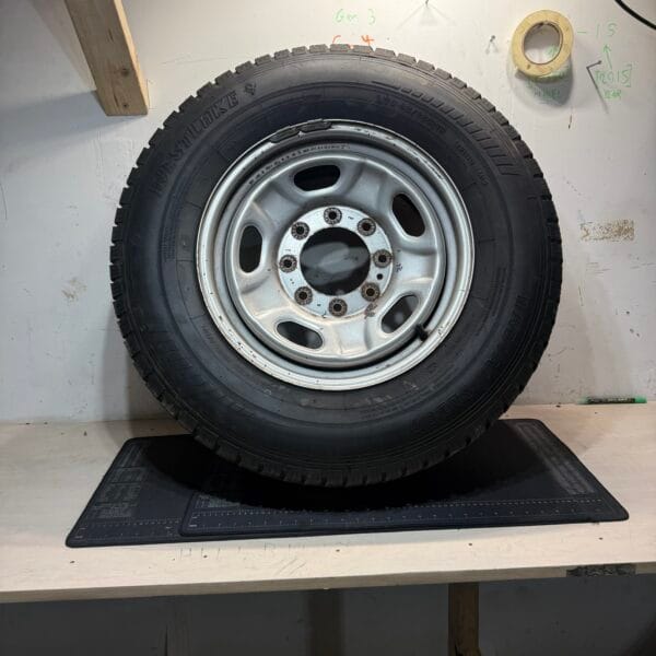 2011-2016 Ford F250 Wheel and Tire