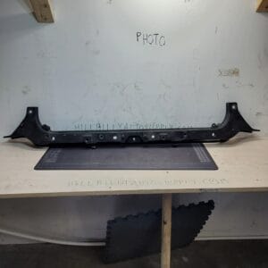 2008 Ford F-350 Radiator Support Tie Bar Bracket