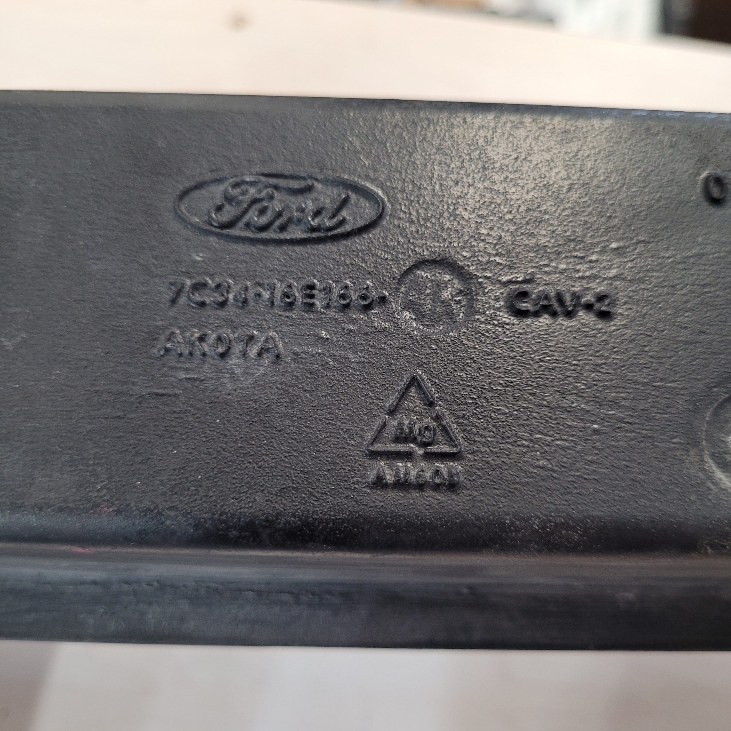 2008 Ford F350 Radiator Support Tie Bar Bracket - Image 3