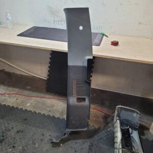 2015 Ford F-250 Passenger Side C-Pillar Trim
