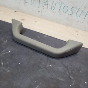 2019 Ford F-350 B-Pillar Handle