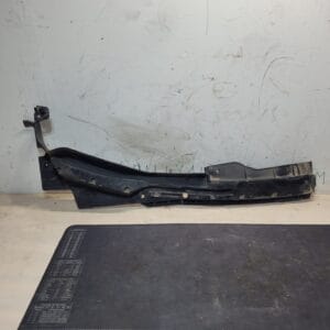 2019 Ford F-350 Right Windshield Shroud Support
