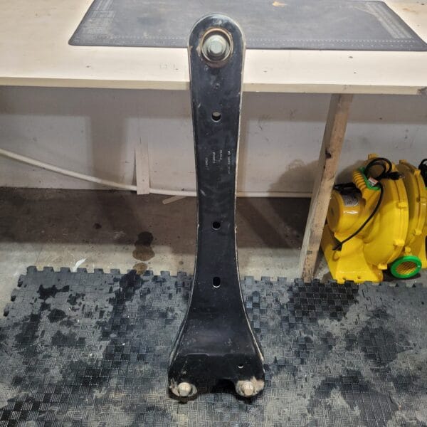 2019 FORD F350SD Passenger Right Side Front Lower Control Arm Radius Arm - Image 2