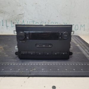 2011-2016 Ford F250 F350 Radio Receiver - Like New
