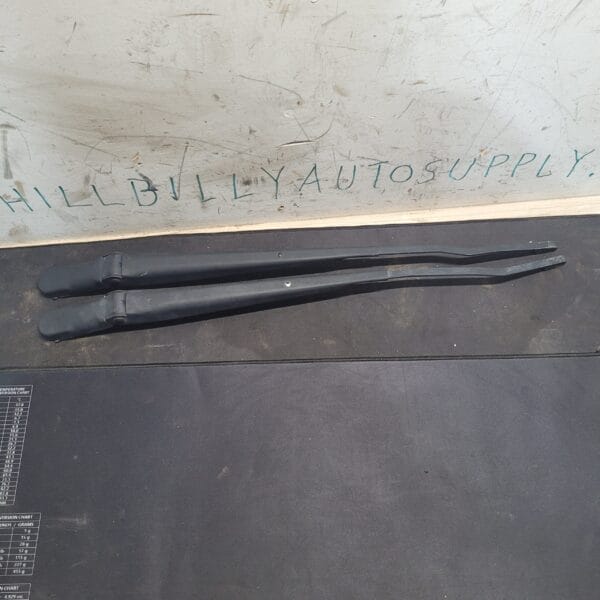 2011-2016 Ford F250 F350 Wiper Arms - Like New - Image 2