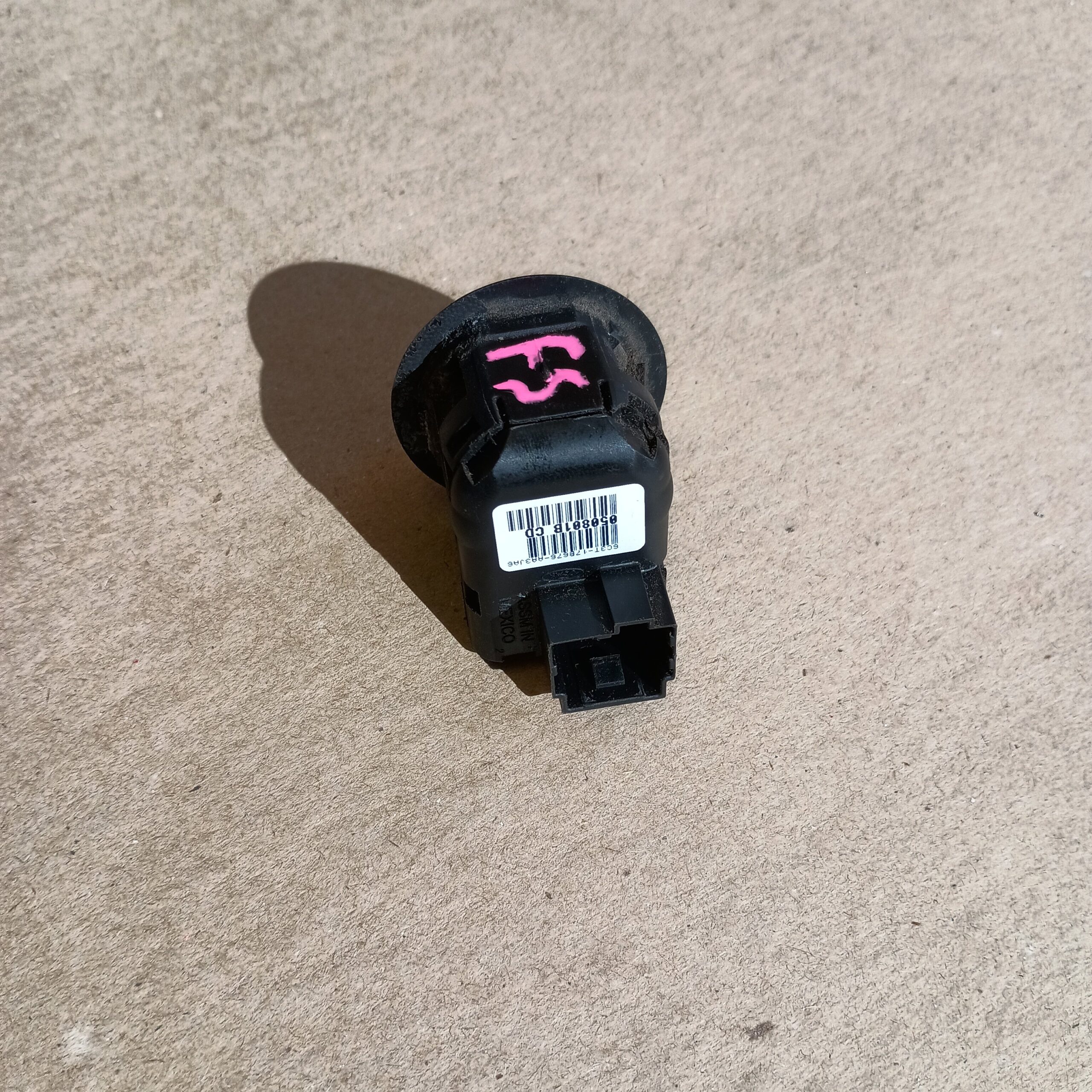 2005-2007 Ford F250 F350 Super Duty Mirror Control Switch - 6C3T178676AA3JA6 - Image 2